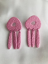 Load image into Gallery viewer, phoebe