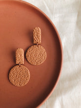 Load image into Gallery viewer, landon