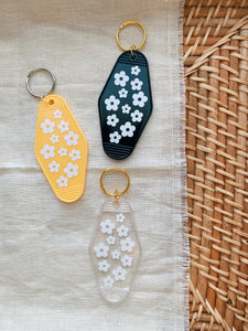 daisy keychain